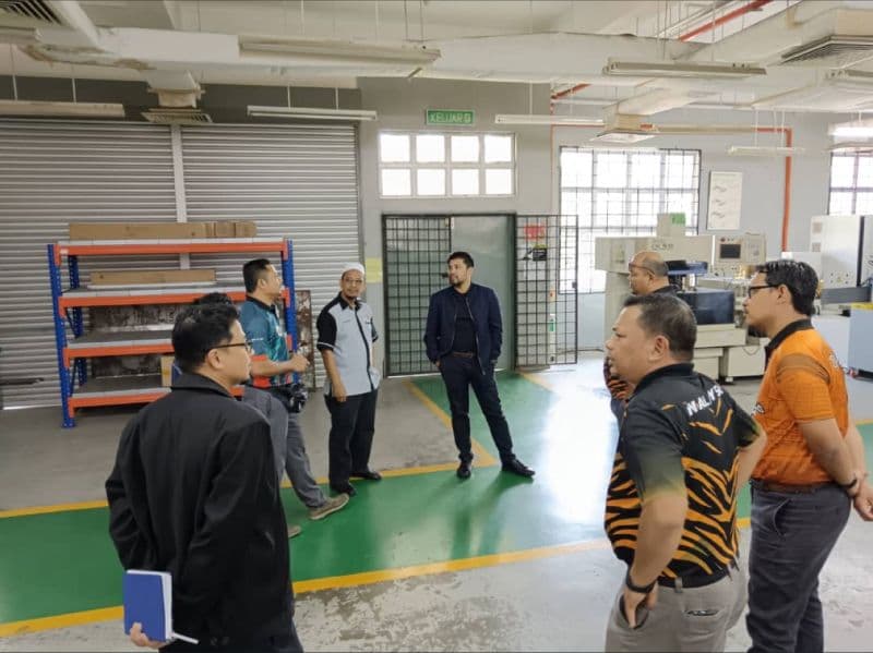 3D Gens additive manufacturing tour session at IKTBN Pagoh vocational training institute