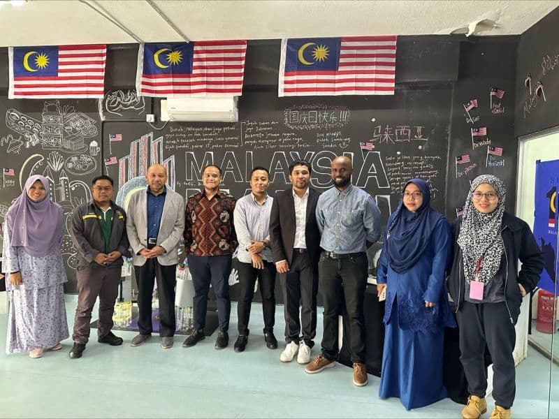 Faculty of Innovative Design and Technology at UNISZA collaborating with 3D Gens on additive manufacturing