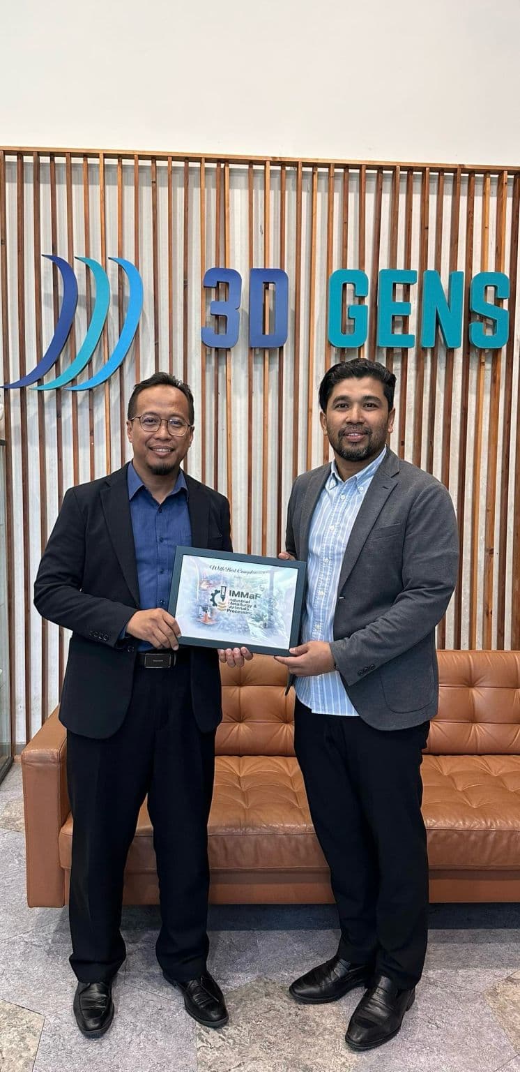 IMMaP UiTM delegation and 3D Gens team pose together in the 3D Gens lobby during their inaugural facility visit