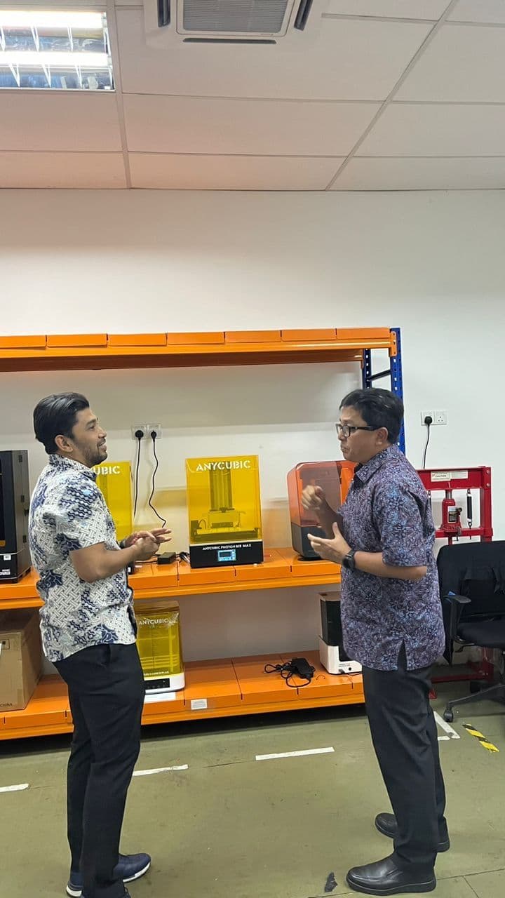 3D Gens additive manufacturing demonstration for MIGHT delegation
