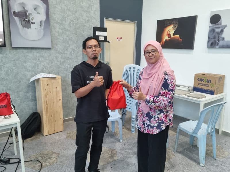 University of Malaya digital manufacturing knowledge sharing session with 3D Gens
