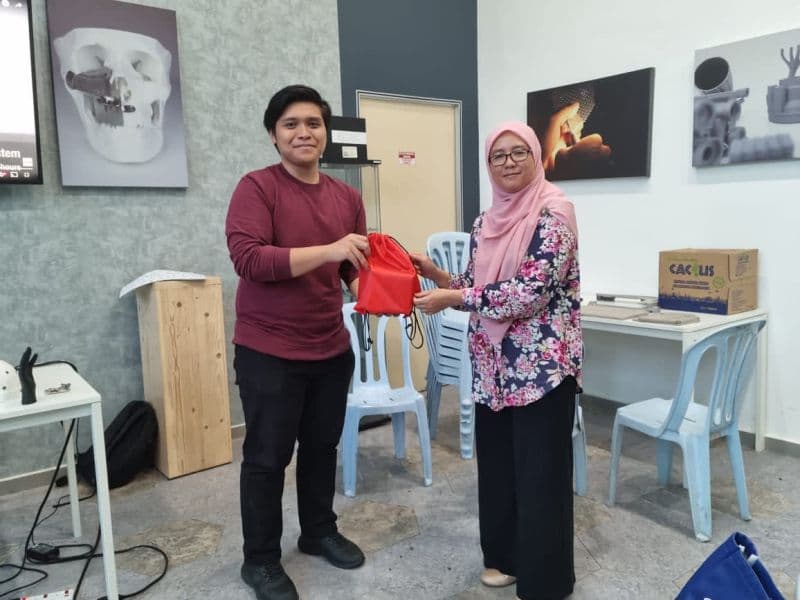 3D Gens alumni giving back to University of Malaya through additive manufacturing expertise