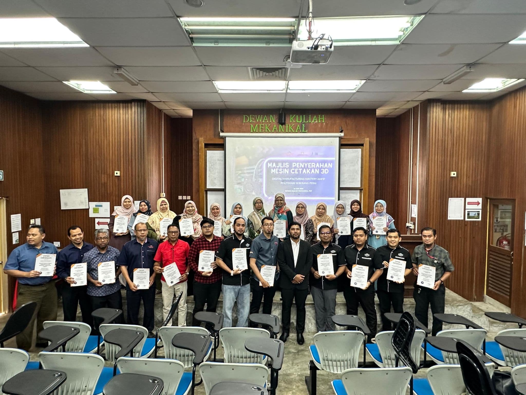 AMFIF 5th batch group photo